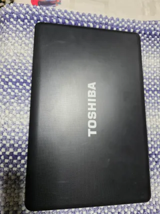 Notebook Toshiba C660 i3
