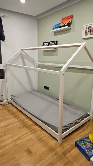 Cama infantil tipo casita blanca
