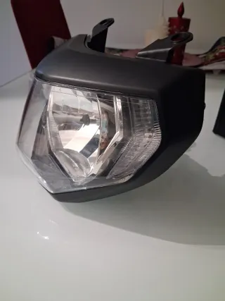 fanale anteriore ORIGINALE Yamaha MT-09