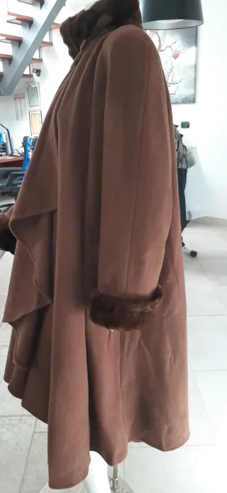 Cappotto curvy elegante caldo