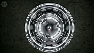 llanta de Renault 4L