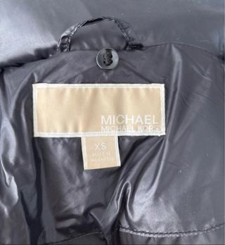 Chaqueta Michael Kors Negra con Cinturón