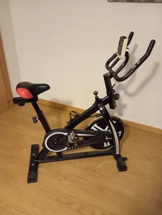 Bicicleta Estática o de Spinning Negra