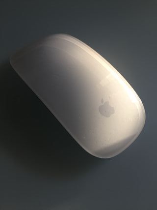Ratón ORIGINAL Apple Magic Mouse en buen estado.