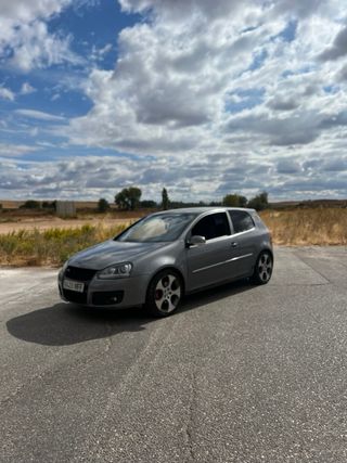 Volkswagen Golf 5 gti