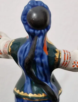 Figura Porcelana Danza Ucraniana Korosten