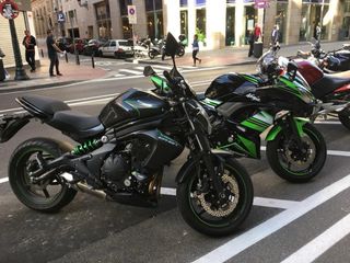 Kawasaki ER6N 650 Negra