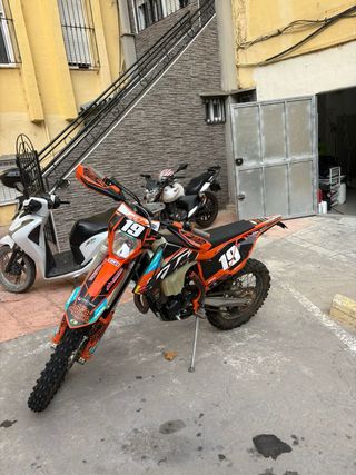 Moto KTM 350