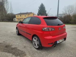 SEAT Ibiza 1.8 20v T CUPRA