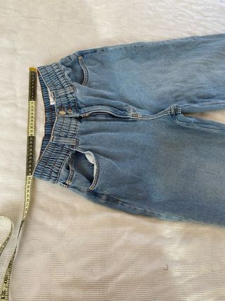 Pantalón vaquero mujer pata ancha