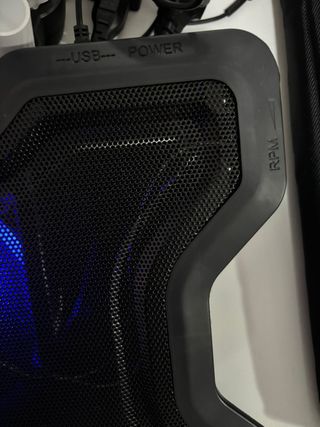 Base Refrigeradora Portátil USB