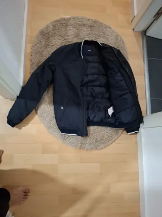 Chaqueta bomber negra