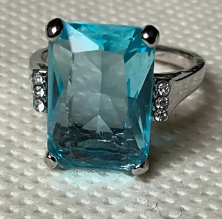 Anello con topazio imitazione Donna, bigiotteria