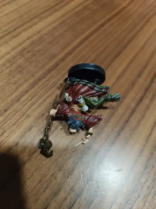 Mago Runewars pintado