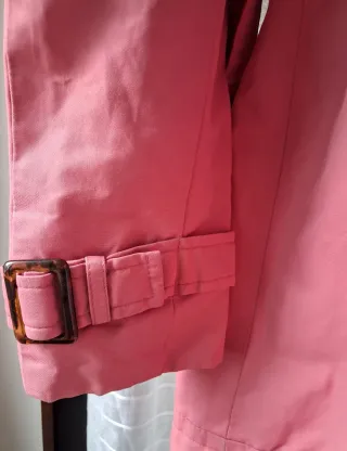 Descripción: Gabardina  Estilo Trench Zara Basic