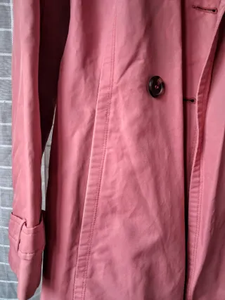 Descripción: Gabardina Estilo Trench Zara Basic