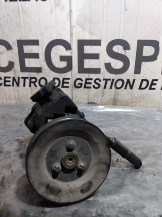 BOMBA DIRECCION MERCEDES-BENZ SPRINTERII CAJA