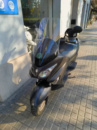 Suzuki Burgman 200