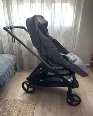 Bugaboo Dragonfly silla de paseo + capazo + saco