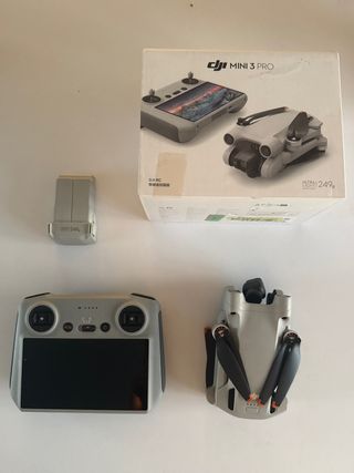 Dron DJI Mini 3 Pro