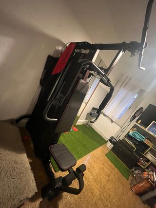 Máquina de gimnasio multifuncional