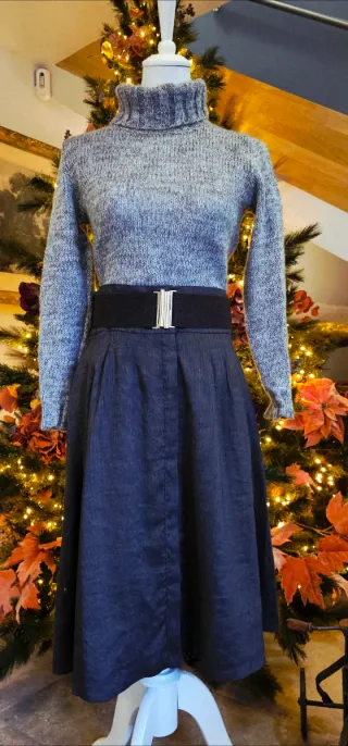 Falda midi fluída marrón chocolate