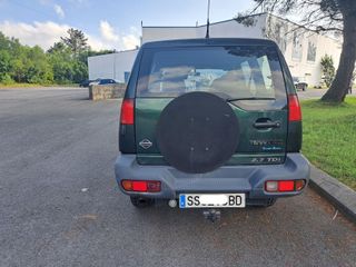 Nissan Terrano II 1999