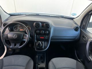 Mercedes-Benz Citan Mercedes-Benz Citan 109 CDI Furgón Largo