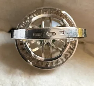 Anello in argento 925 con inserti in oro zirconio