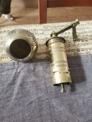 Macinapepe in ottone