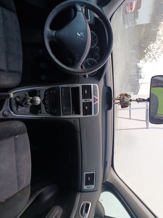 Peugeot 307 2004