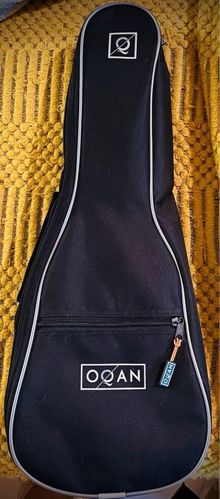 ORTEGA Ukelele Earth Series - Fire Red + Funda