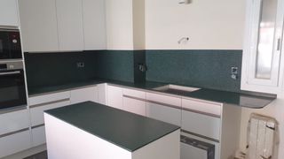 Se Vende Empresa del Sector Construcción y Mármol