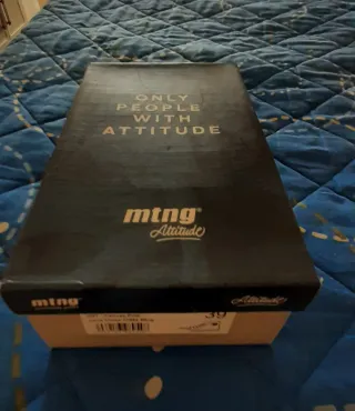 Deportivas Mustang rosas altas