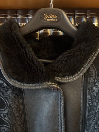 Chaqueta Muton Negro Impecable