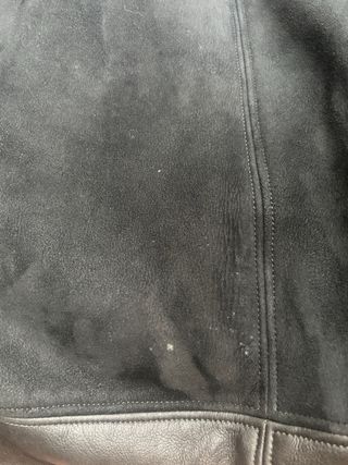 Chaqueta Muton Negro marcas de uso leve