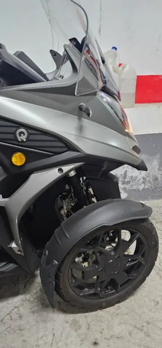 Motocicleta/ ciclomotor/ scooter/