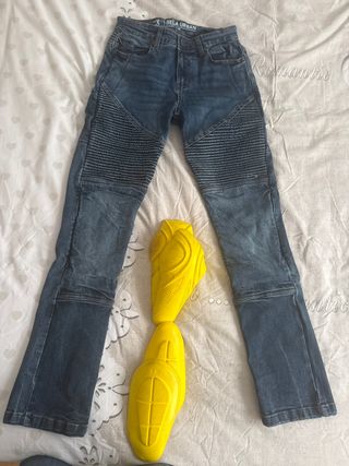 Tejano Moto Mujer Bela Urban