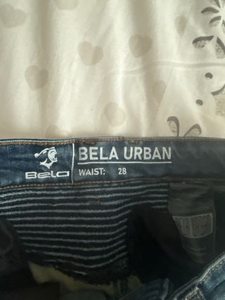 Tejano Moto Mujer Bela Urban