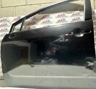 Toyota 174856 puerta corolla verso 2.2 turbodiesel