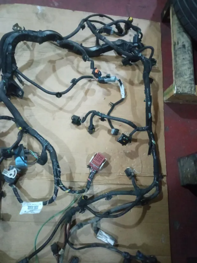 Instalación eléctrica motor RH02 10DYZE 2.0 HDI