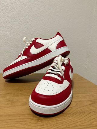 Nike Dunk Low Rojo y Blanco
