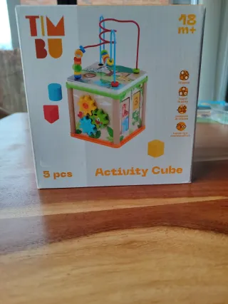 Cubo de Actividades de Madera para bebés
