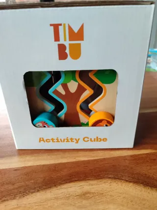 Cubo de Actividades de Madera para bebés