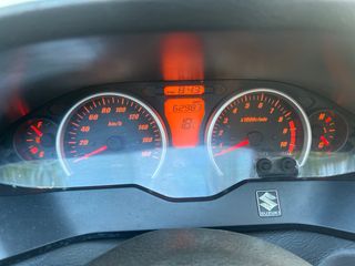 Suzuki Burgman 400 Negra