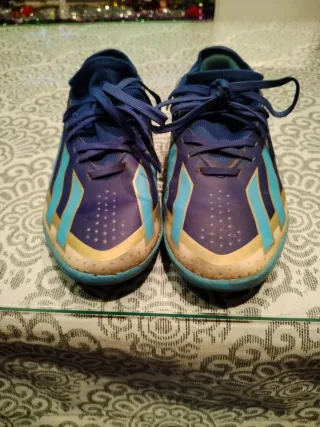 Botas de fútbol sala y tacos