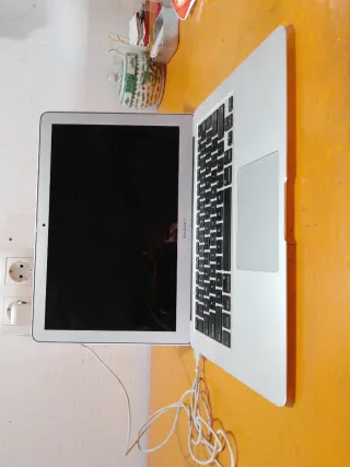 MacBook Air Plata