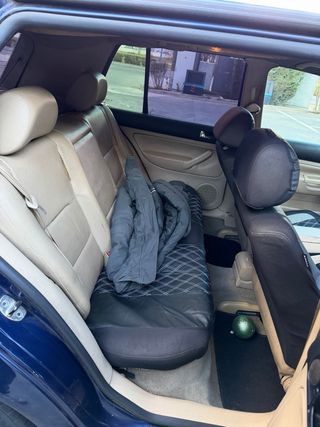 Volkswagen Golf 130 asz