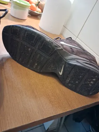 Scarpe Nike scamosciate uomo 47.5