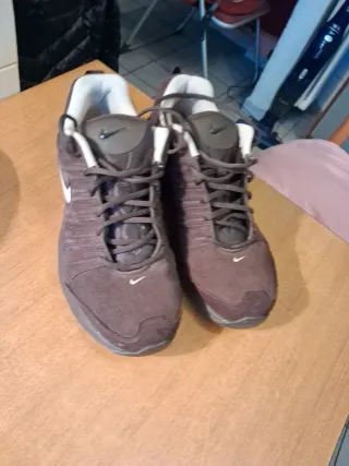 Scarpe Nike scamosciate uomo 47.5